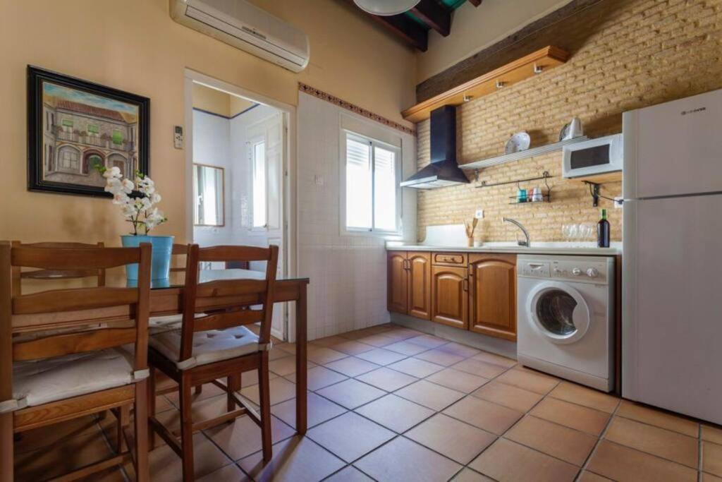 Precioso Apart - Localizacion Perfecta **Wifi - A/C** Sevilla Kültér fotó